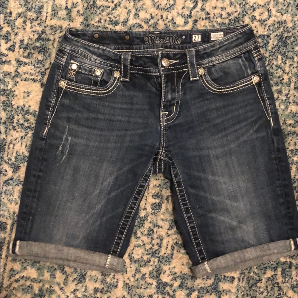 Miss Me Bermuda Jean Shorts sz 27